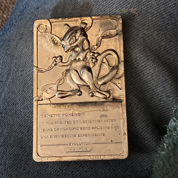 mewtwo gold pokemon card Mewtwo - Pokemon Burger King Gold Card With Pokeball in box main image 0